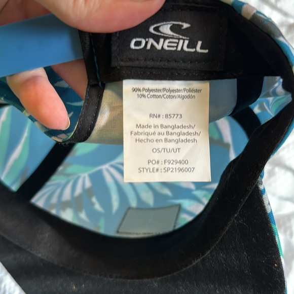 O’Neill tropical print adjustable baseball hat cap visor! Never worn brand new - Picture 4 of 4